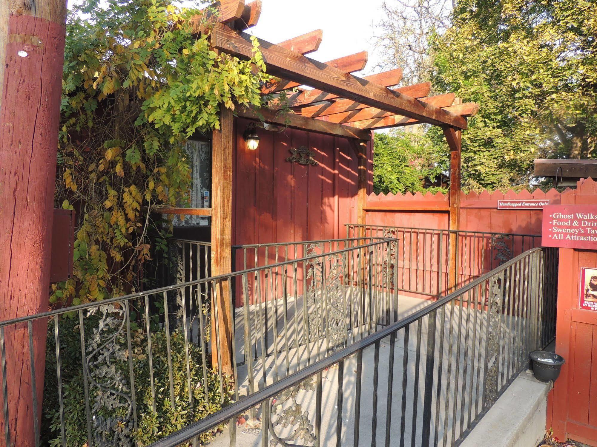 Farnsworth House Inn Γκέτισμπεργκ Εξωτερικό φωτογραφία